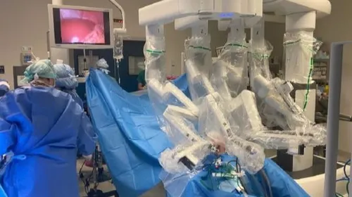 Le CHU de Dijon développe l’utilisation de la chirurgie robotique 